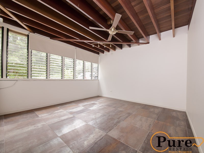41B Rouen Road, Bardon QLD 4065