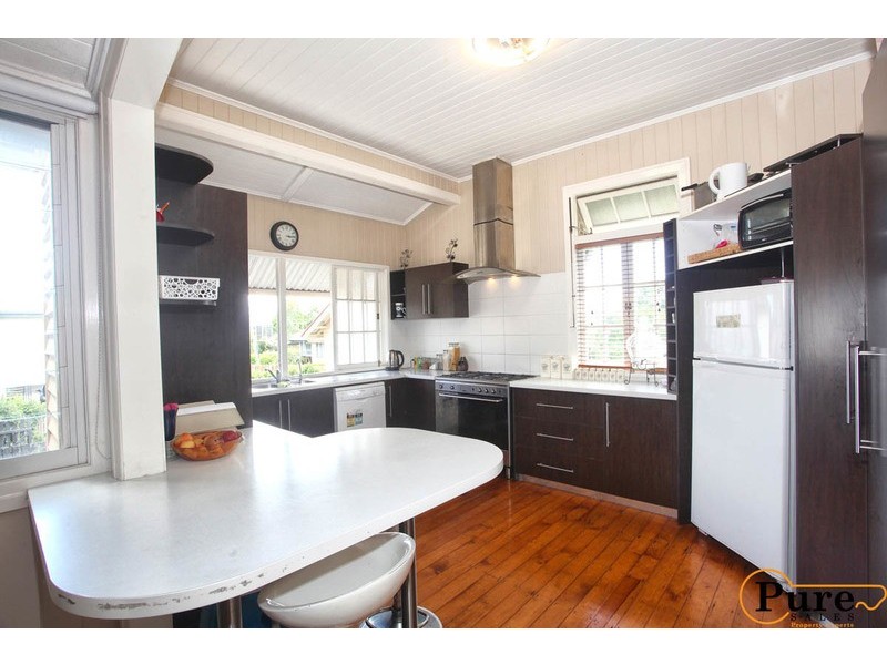 10 Kerwick Street, Redbank QLD 4301