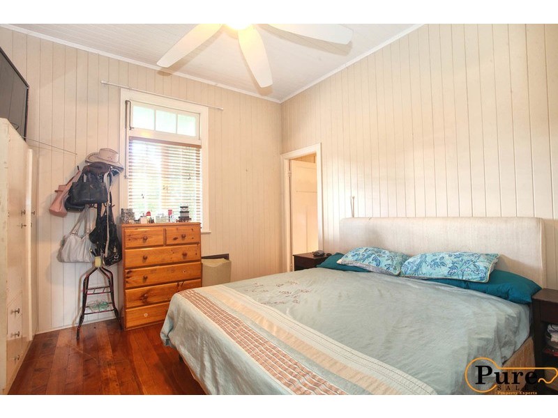 10 Kerwick Street, Redbank QLD 4301