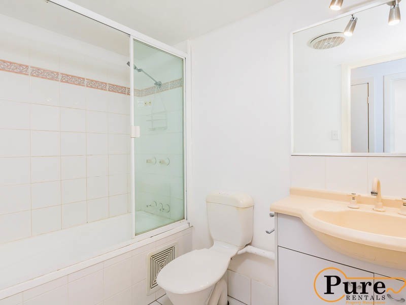 2/139 Lytton Road, East Brisbane QLD 4169