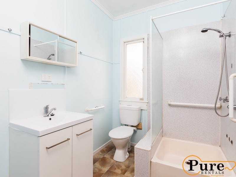 47 Empire Avenue, Manly West QLD 4179