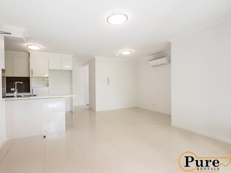 4/146 Cavendish Road, Coorparoo QLD 4151