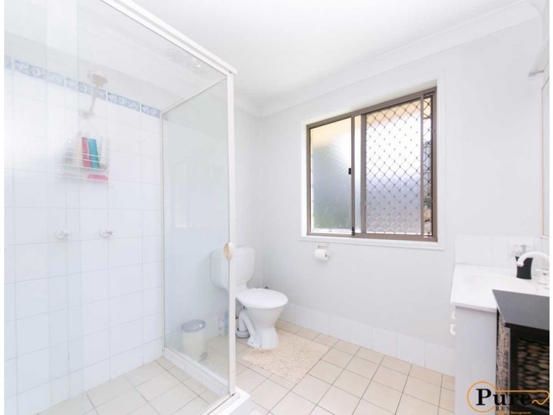 15 Appleton Street, Carindale QLD 4152