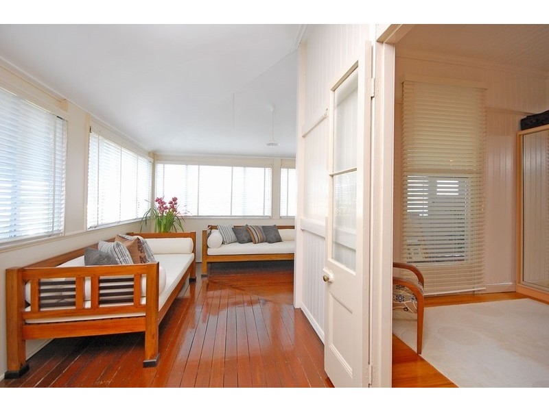 41 Baroona Road, Milton QLD 4064