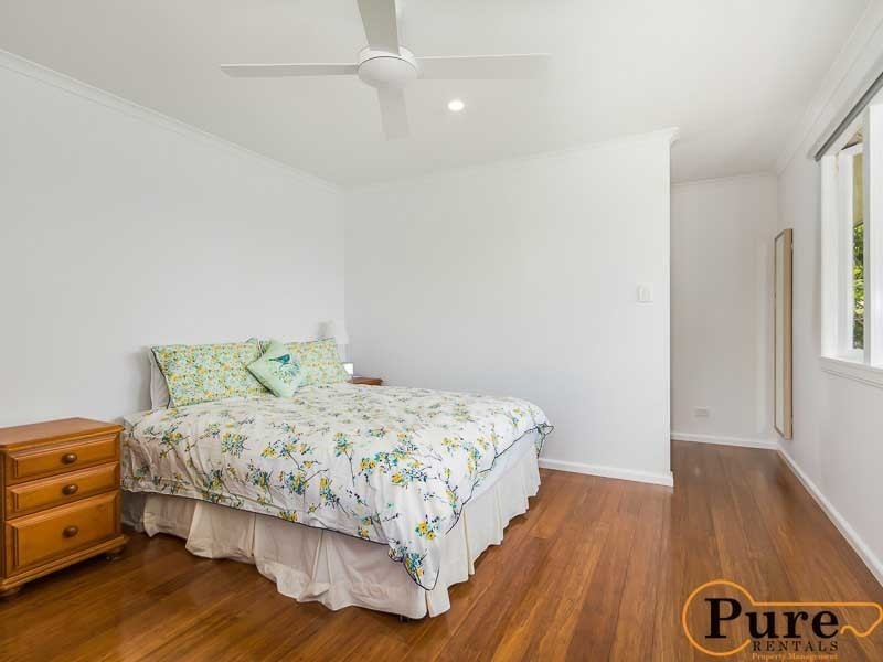 74 Barmore Street, Tarragindi QLD 4121