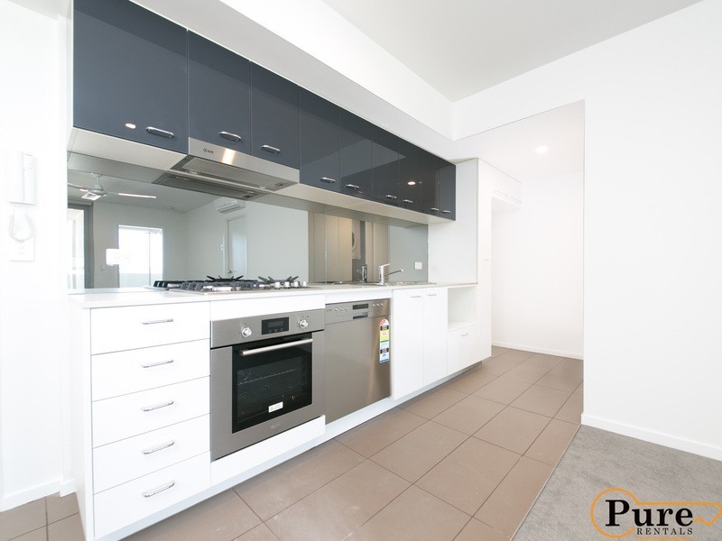 606/11-17  Lytton Road, East Brisbane QLD 4169