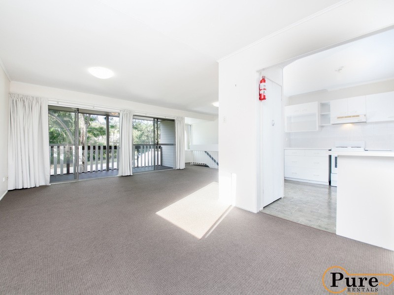 68 Brookfield Road, Kenmore QLD 4069