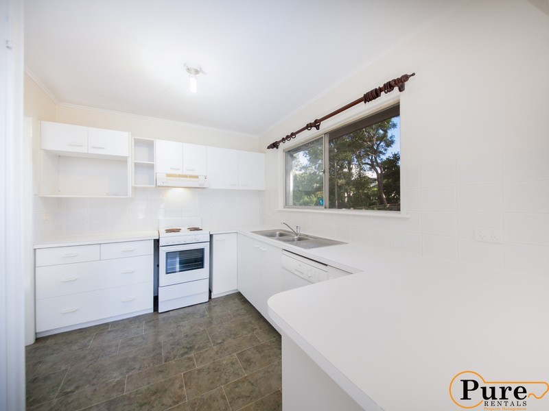 68 Brookfield Road, Kenmore QLD 4069