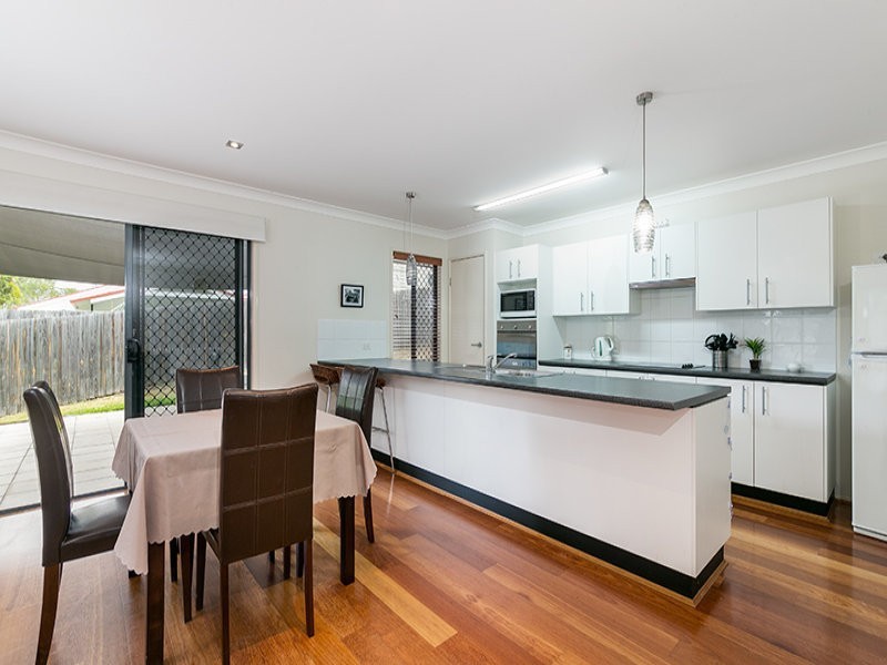 36 Campbell Terrace, Oxley QLD 4075