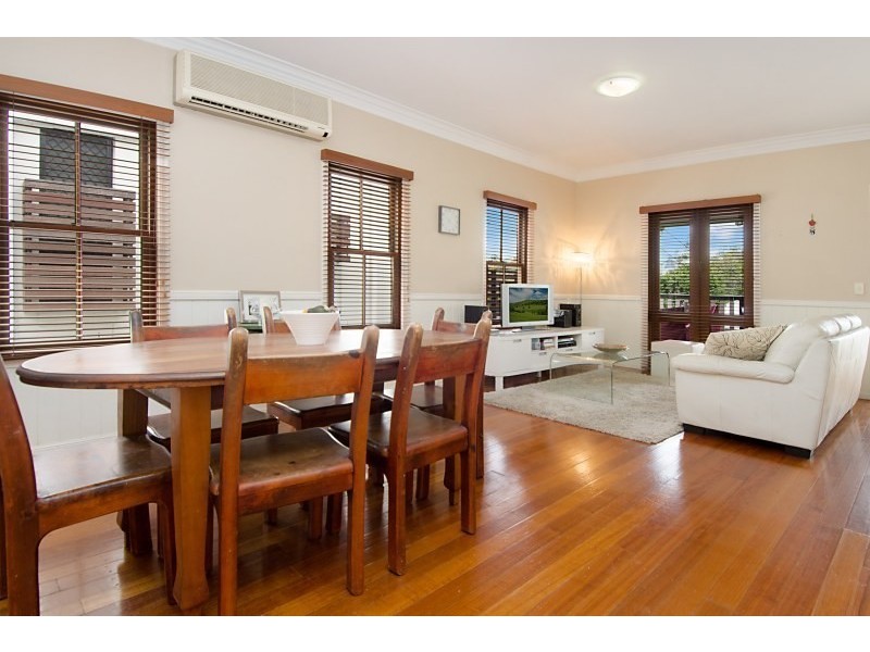 11 Ella Street, Red Hill QLD 4059
