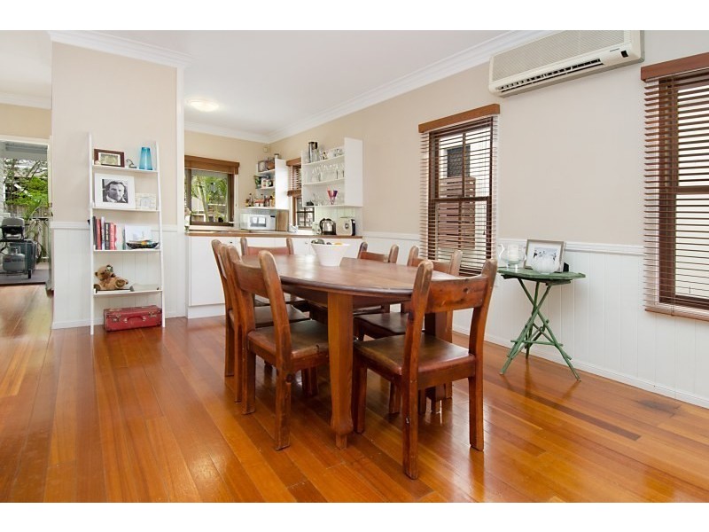 11 Ella Street, Red Hill QLD 4059