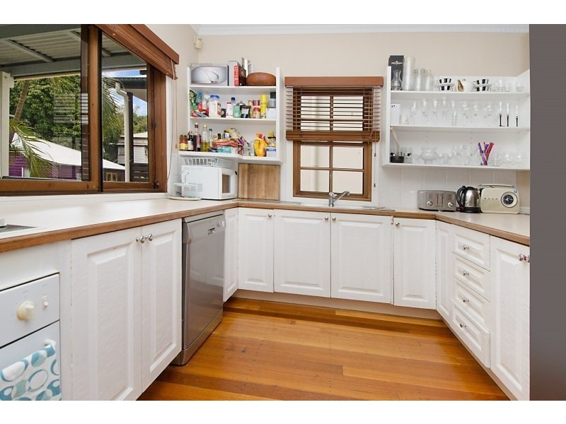 11 Ella Street, Red Hill QLD 4059