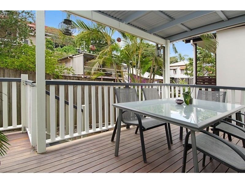 11 Ella Street, Red Hill QLD 4059