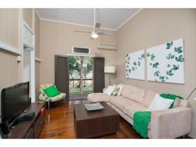 72 Holmesbrook Street, Ashgrove QLD 4060