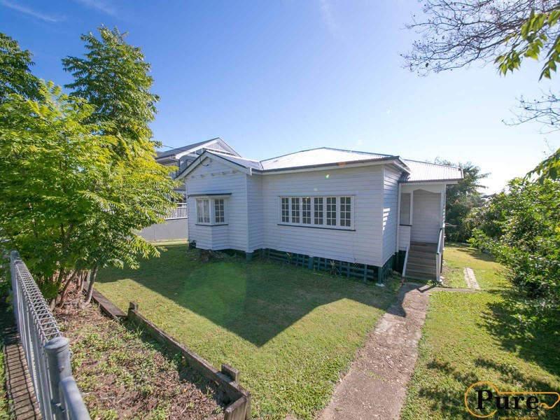 66 Newman Avenue, Camp Hill QLD 4152
