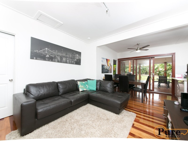 80 Imperial Avenue, Cannon Hill QLD 4170