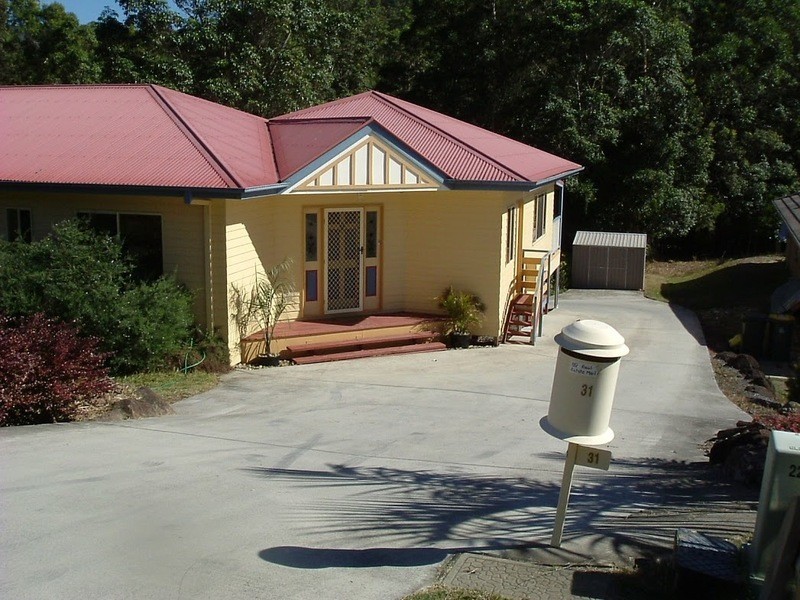 31 Pepperwood Road, Bonogin QLD 4213