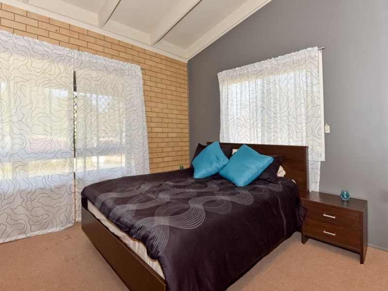 10 Jamie Grove, Springwood QLD 4127