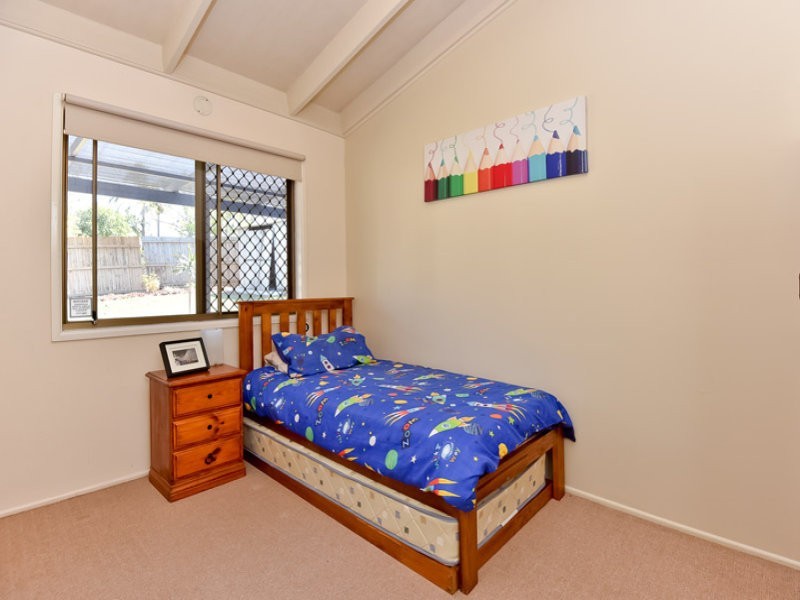 10 Jamie Grove, Springwood QLD 4127