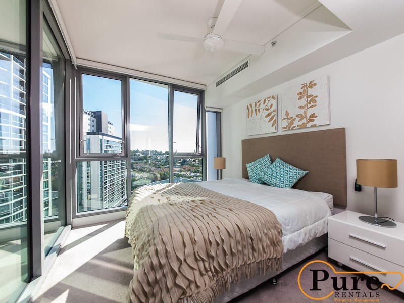 21301/8 Hercules Street, Hamilton QLD 4007