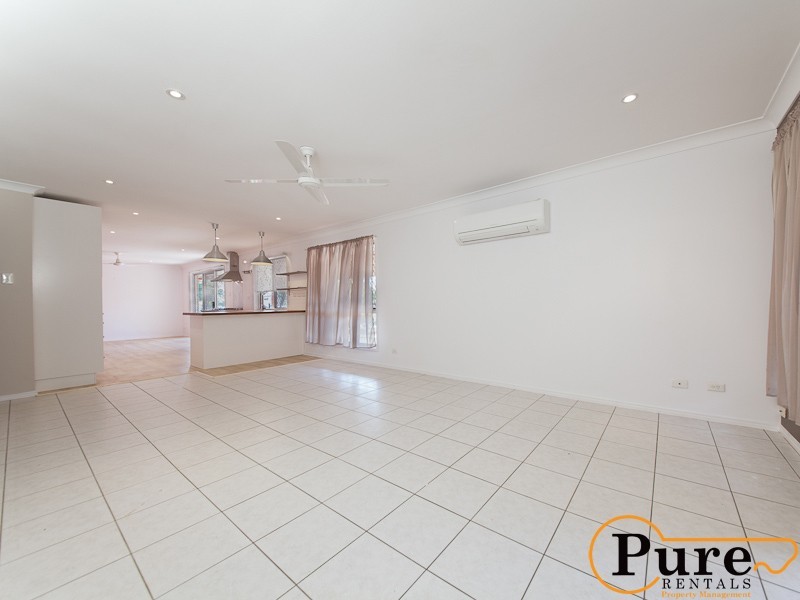 126 Durrang Street, Durack QLD 4077
