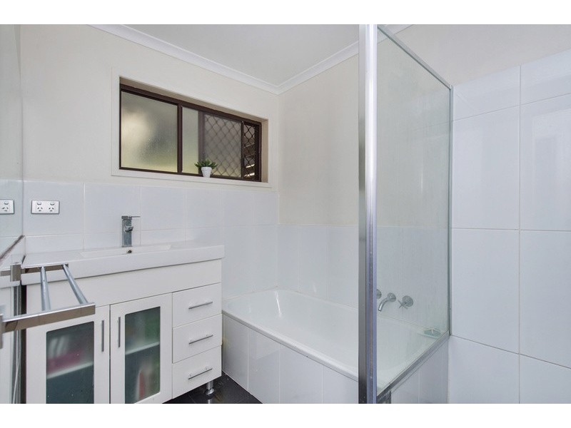 15  Jamberoo Street, Springwood QLD 4127