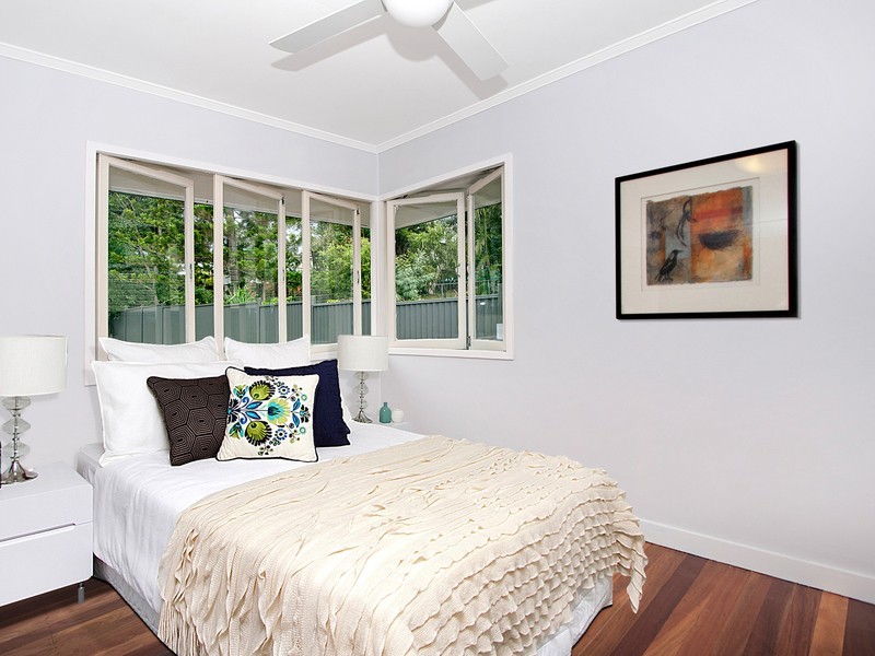 19 Falkirk Street, Stafford Heights QLD 4053