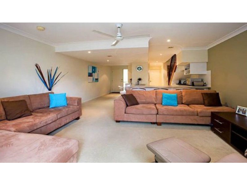 8/17 Fairlawn Street, Nathan QLD 4111