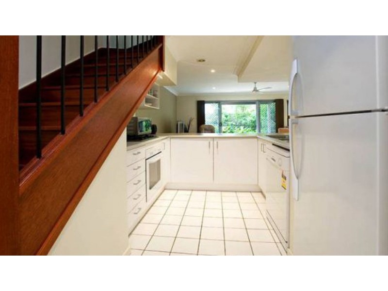 8/17 Fairlawn Street, Nathan QLD 4111