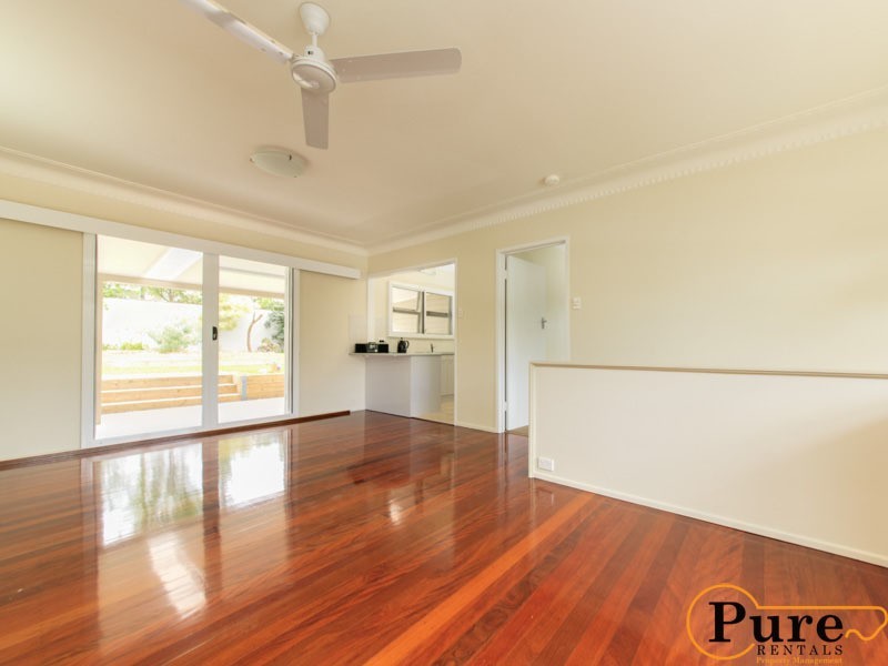 127  Weller Road, Tarragindi QLD 4121