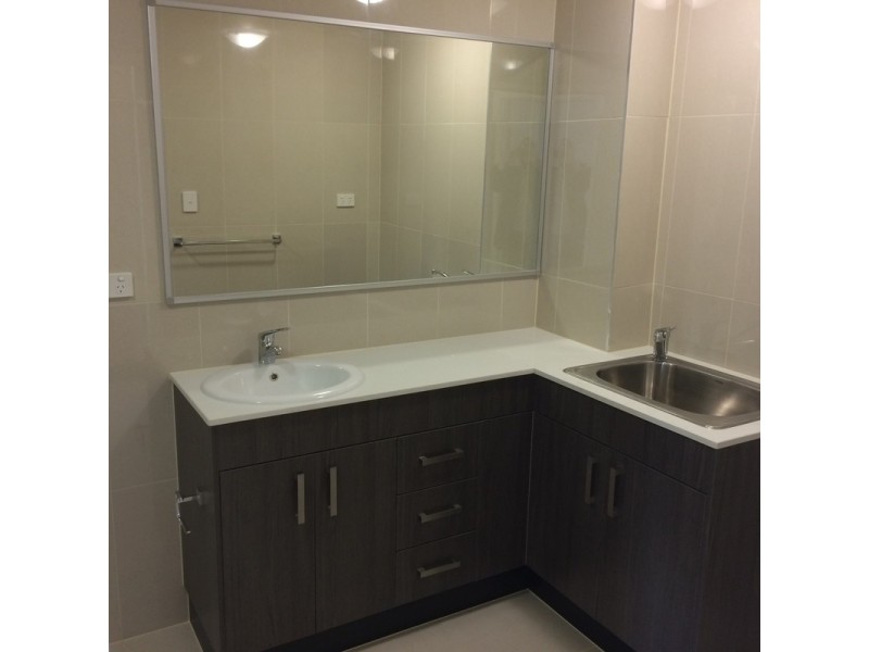 2/11 Clifton Street, Moorooka QLD 4105