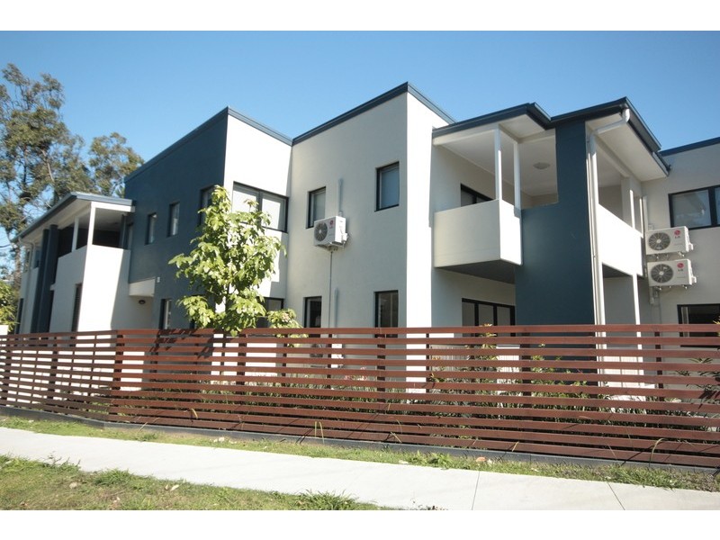 2/11 Clifton Street, Moorooka QLD 4105