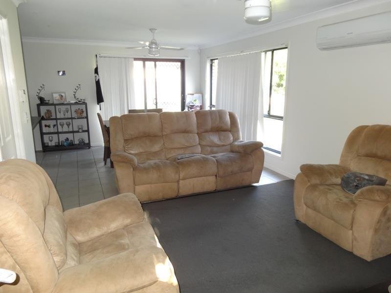 30 Banksia Drive, Raceview QLD 4305