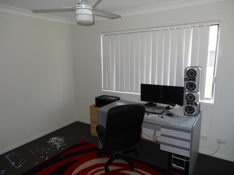 30 Banksia Drive, Raceview QLD 4305