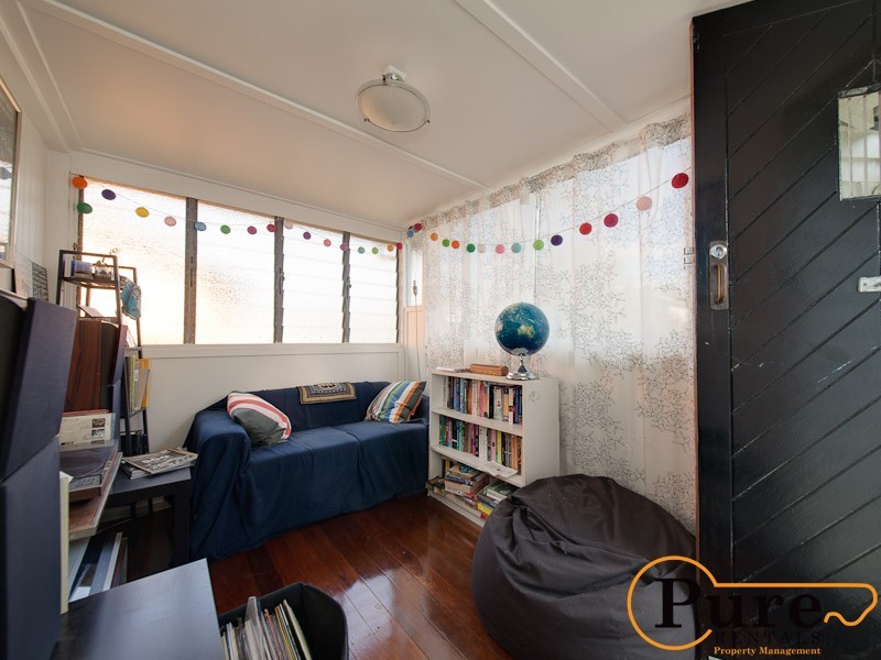 153 Arthur Terrace, Red Hill QLD 4059