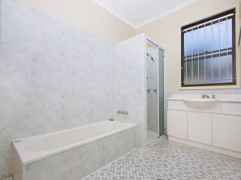 14 Whish Street, Windsor QLD 4030