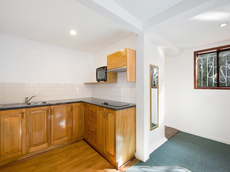 14 Whish Street, Windsor QLD 4030