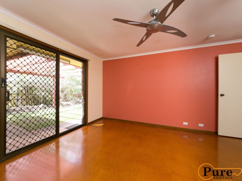 21 Elanora Street, Oxley QLD 4075