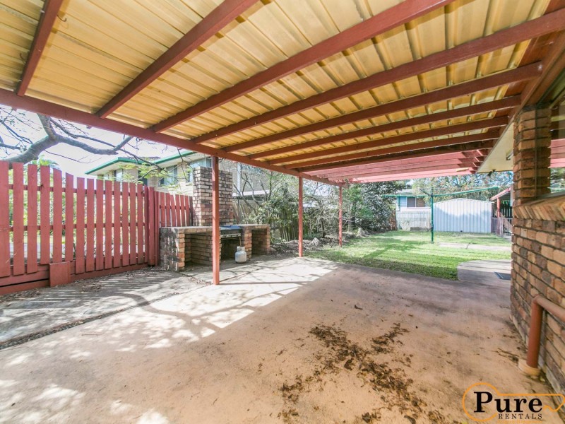 21 Elanora Street, Oxley QLD 4075