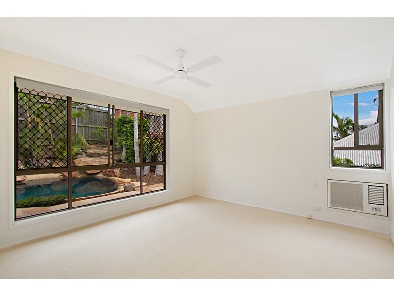 38 Nankoor Street, Chapel Hill QLD 4069