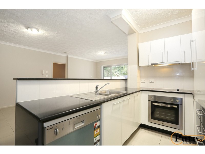 14/14 Le Grand Street, Macgregor QLD 4109