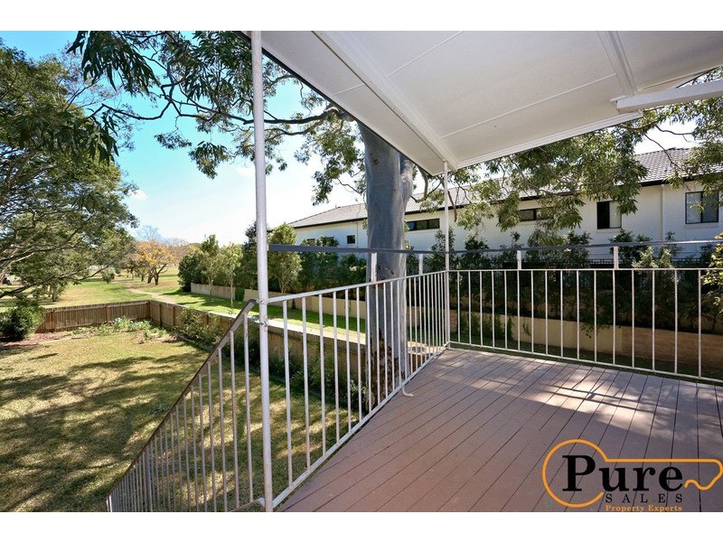 5 Luxford Street, Chelmer QLD 4068