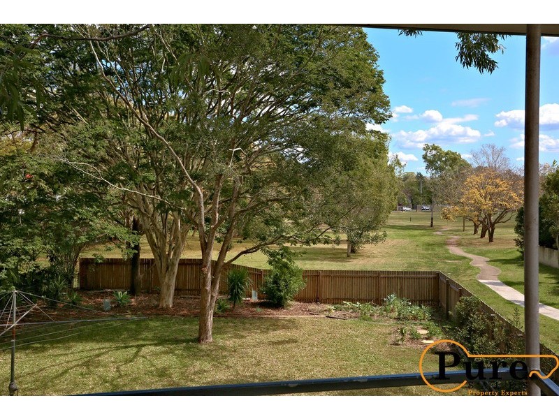 5 Luxford Street, Chelmer QLD 4068