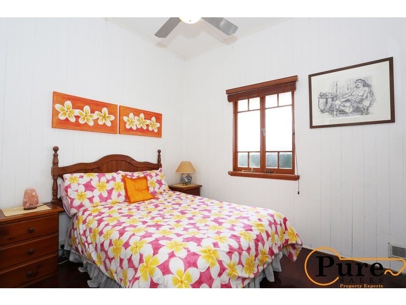 1 Manly Road, Manly QLD 4179