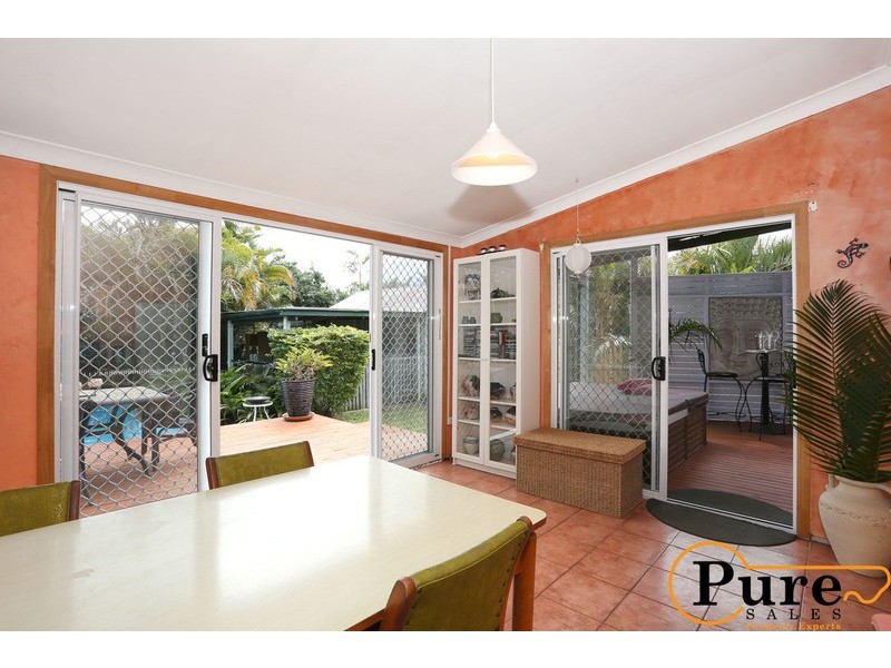 1 Manly Road, Manly QLD 4179