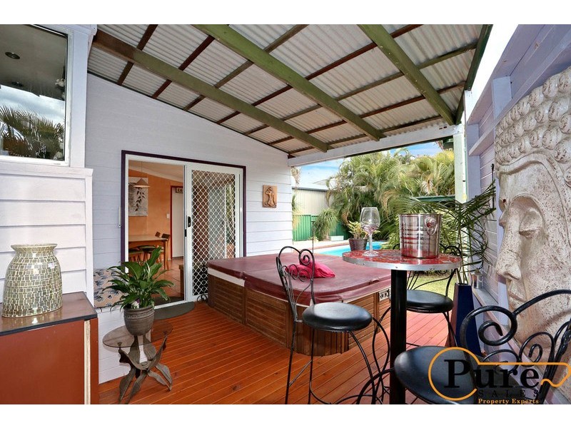 1 Manly Road, Manly QLD 4179