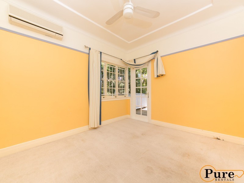 137 Boyd Road, Nundah QLD 4012