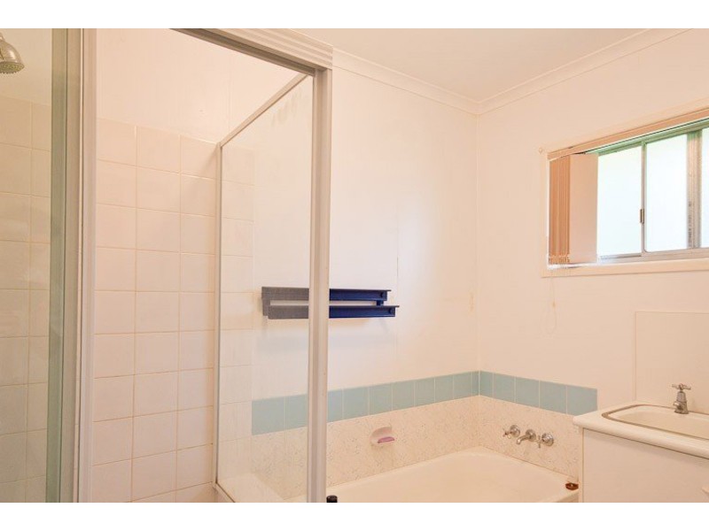 8 Ardisia Street, Arana Hills QLD 4054