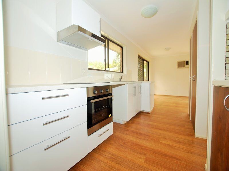 8 Kavanagh Road, Wishart QLD 4122