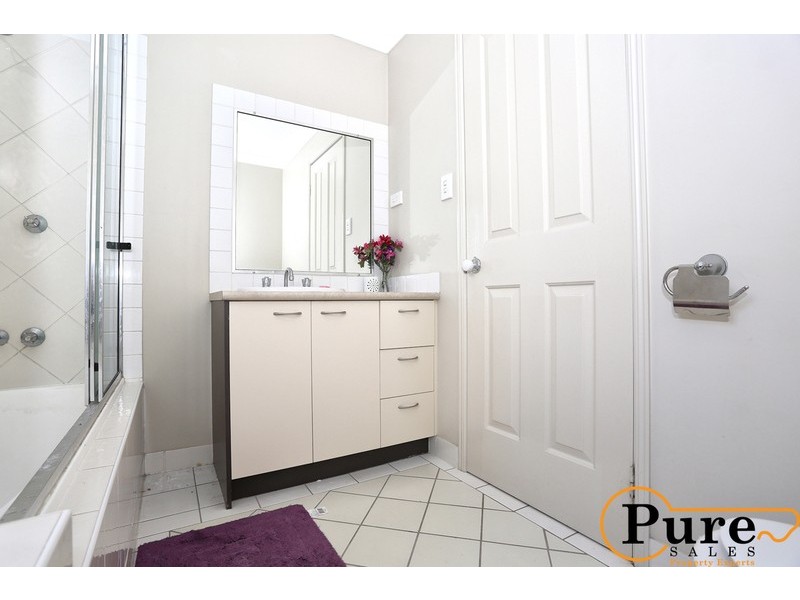 6/78 Brookfield Road, Kenmore QLD 4069